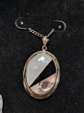 Gold-Tone Inlay Oval Pendant Necklace with Black Onyx And Mother Of Peral